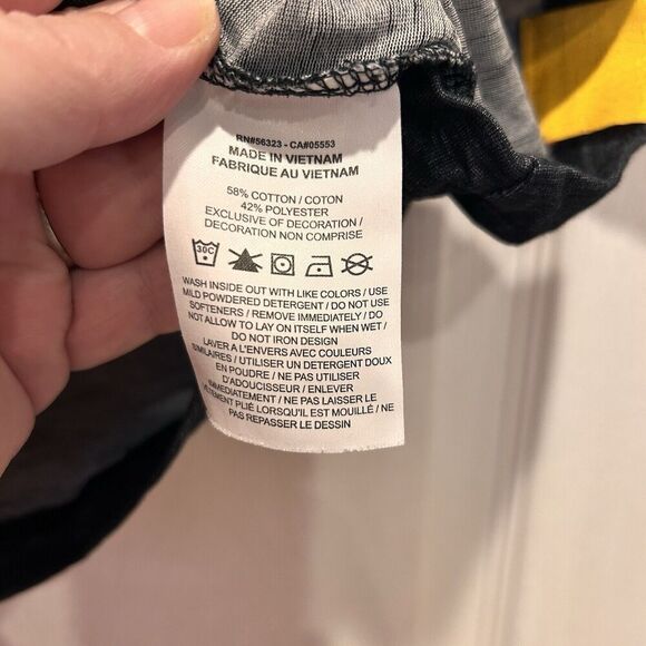 Nike Women's University of Iowa Hawkeyes Crop Top Medium Dri-Fit Cotton Blend‎ - Picture 6 of 6